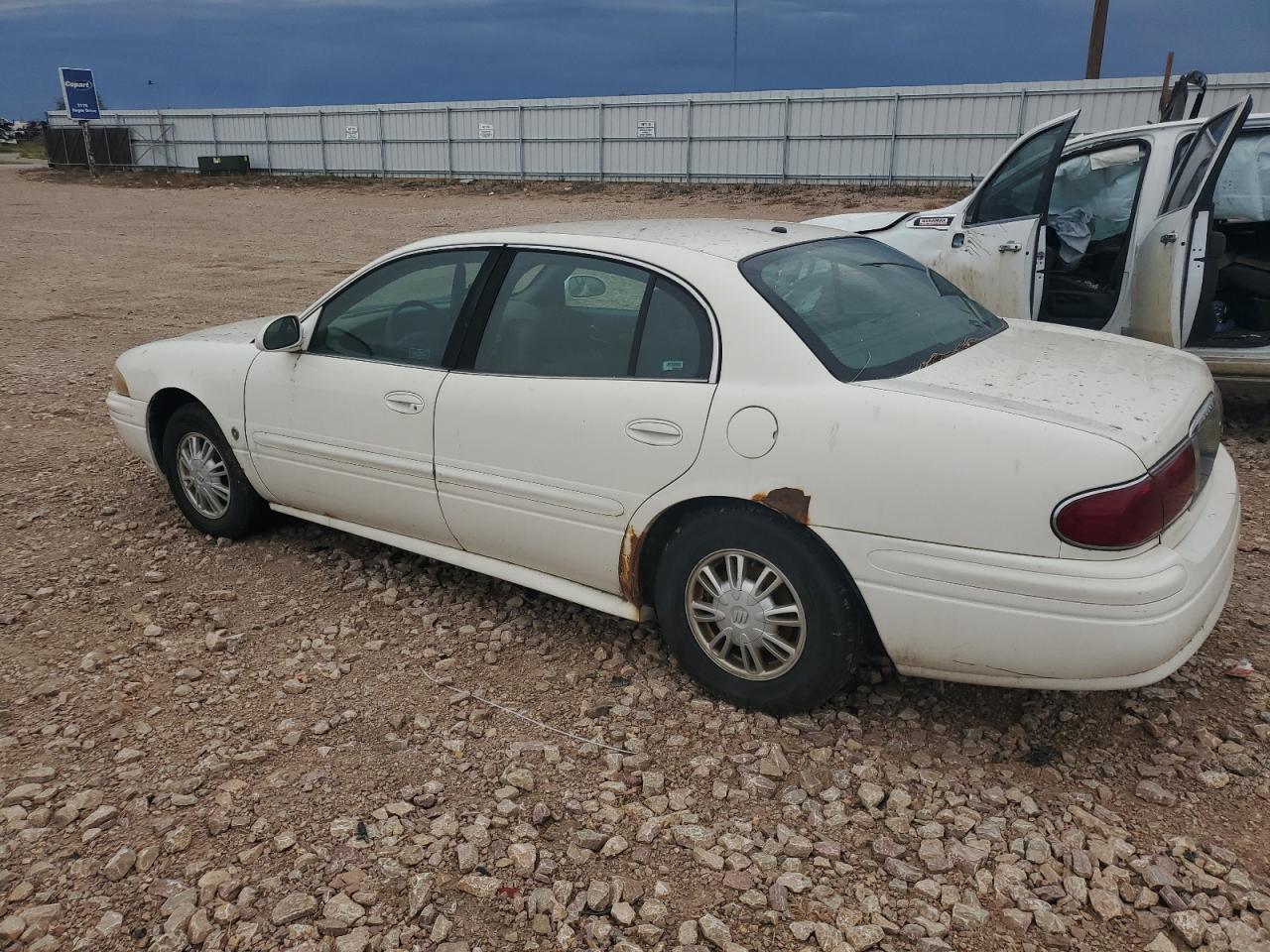 2005 Buick Lesabre Custom - Image 2