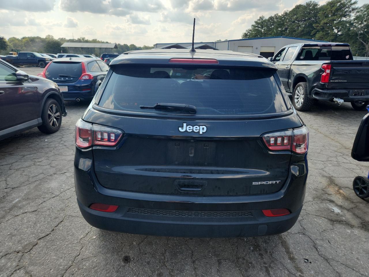 2017 Jeep Compass Sport - Image 6