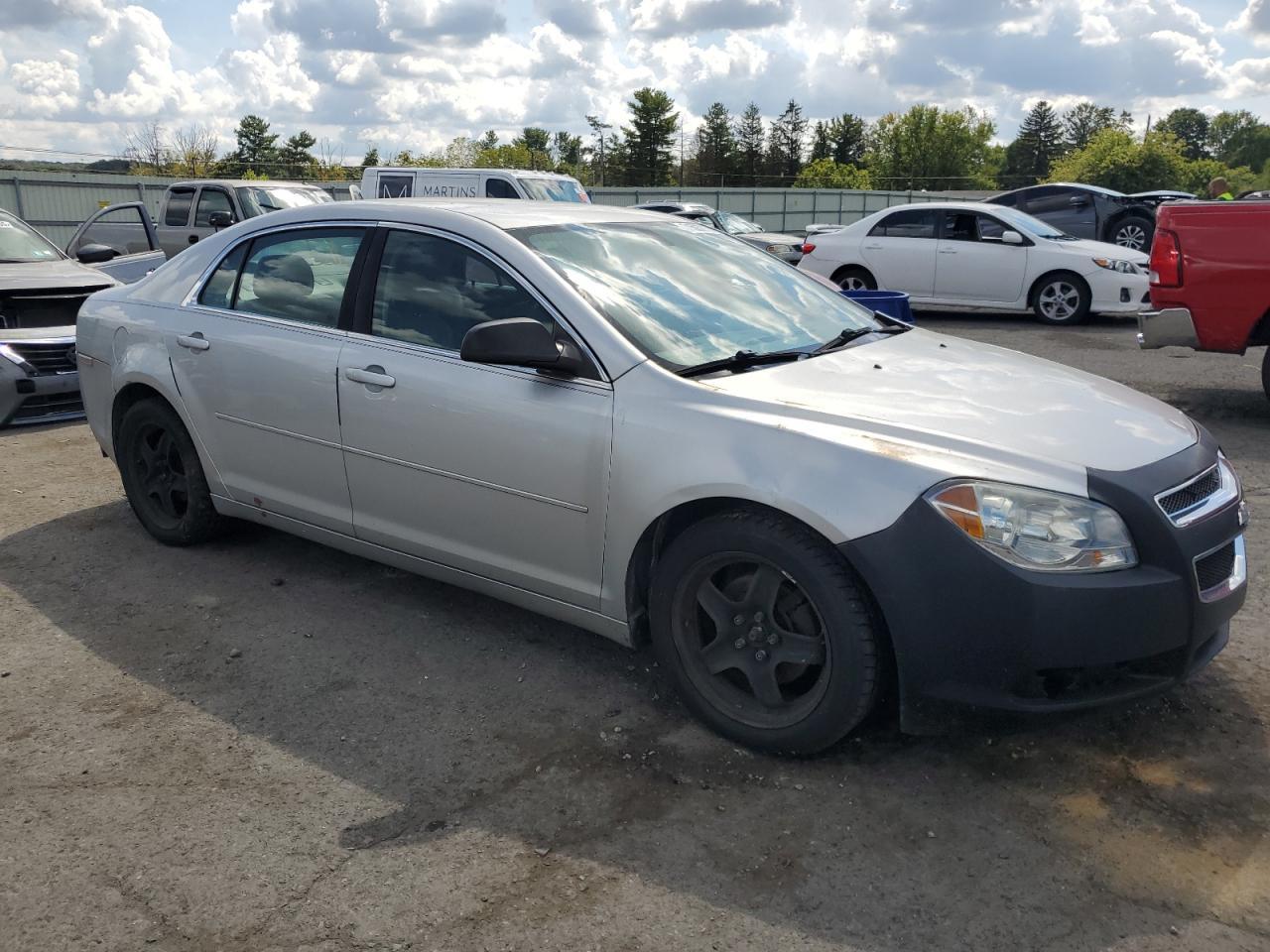 2011 Chevrolet Malibu Ls - Фото 4