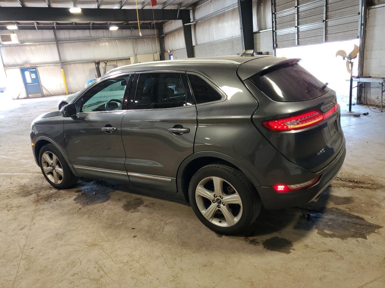 2017 Lincoln Mkc Premiere - Image 2