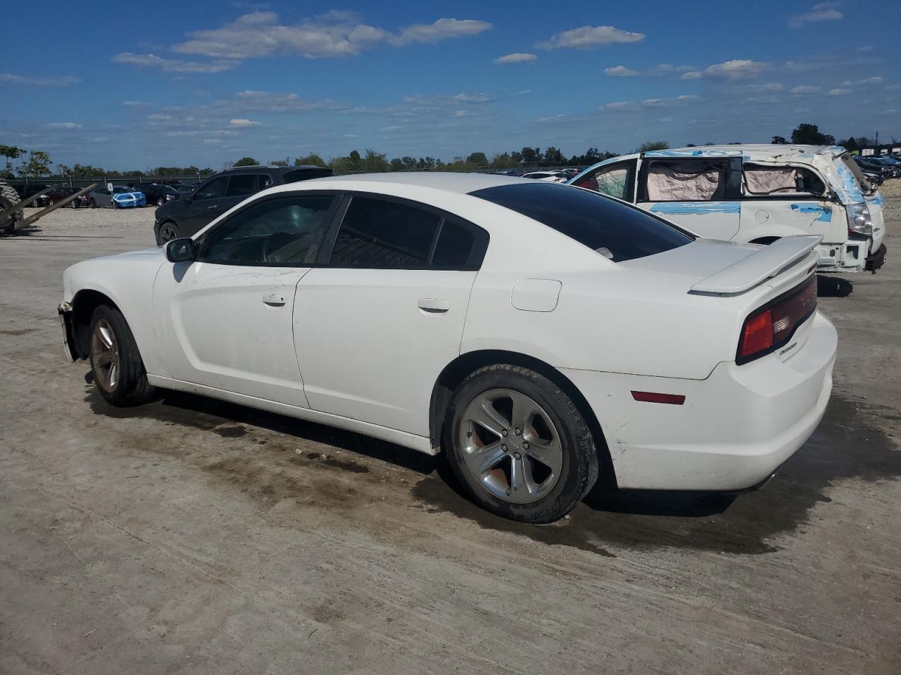 2013 Dodge Charger Se - Фото 2