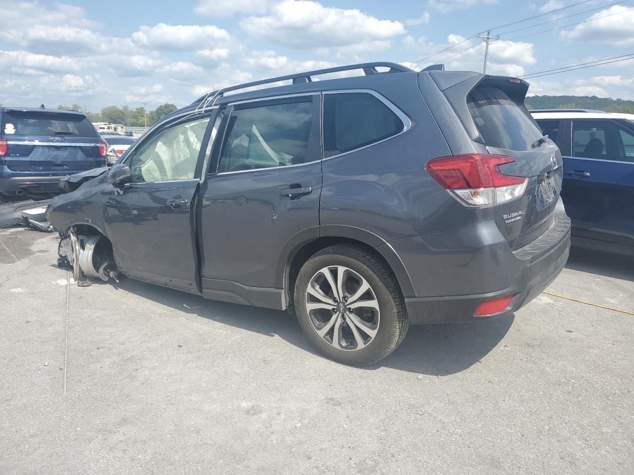 2023 Subaru Forester Limited - Фото 2