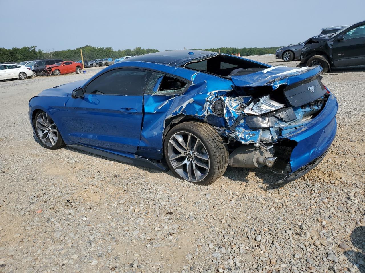 2019 Ford Mustang - Фото 2