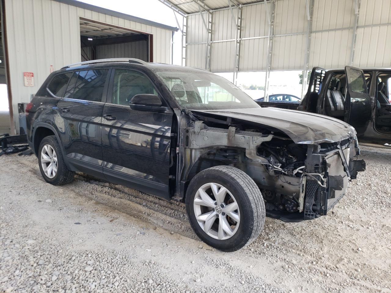 2018 Volkswagen Atlas Se - Image 4