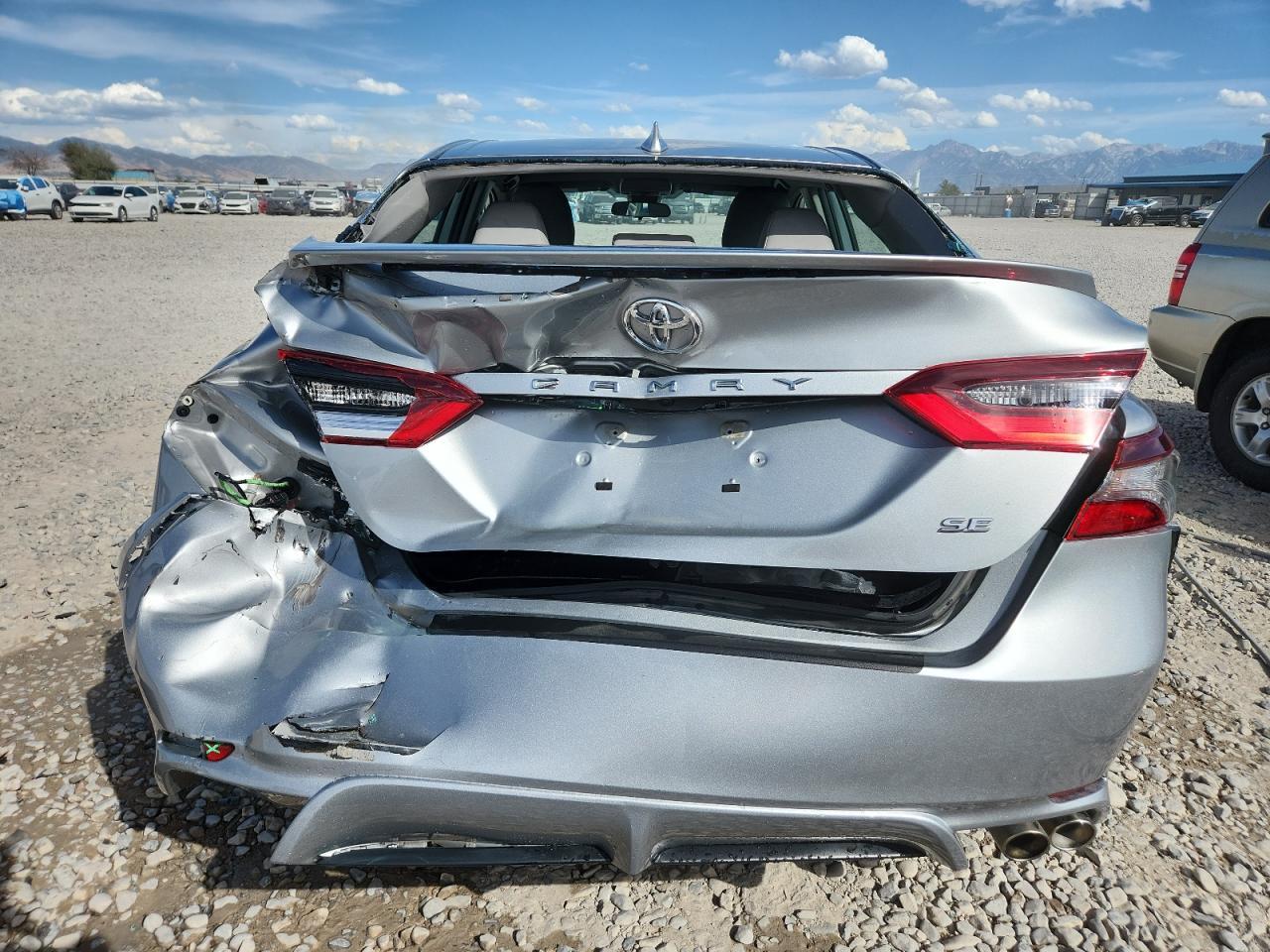 2021 Toyota Camry Se - Фото 6