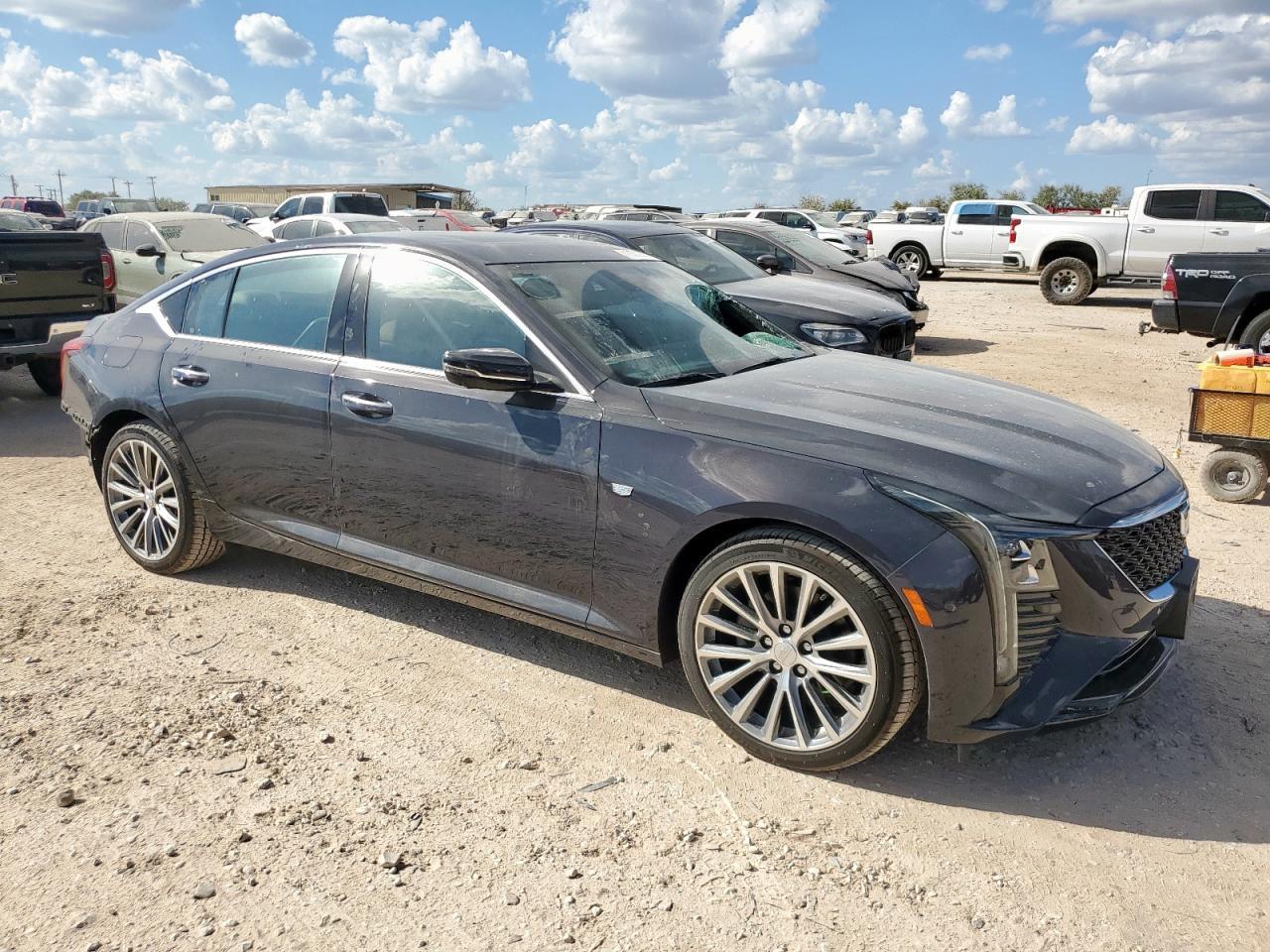 2025 Cadillac Ct5 Premium Luxury - Image 4