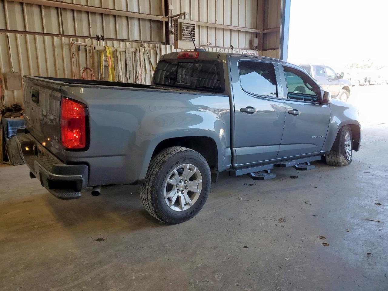 2022 Chevrolet Colorado Lt - Image 3