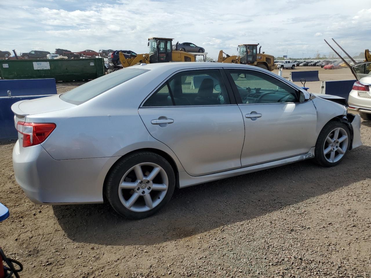 2012 Toyota Camry Se - Image 3