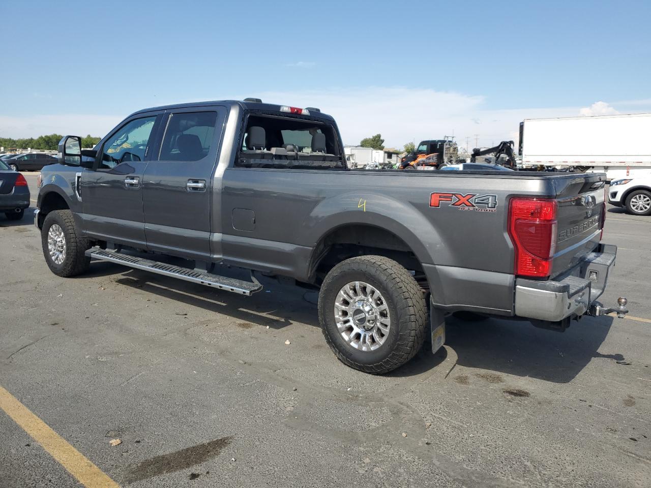2020 Ford F350 Super Duty - Фото 2