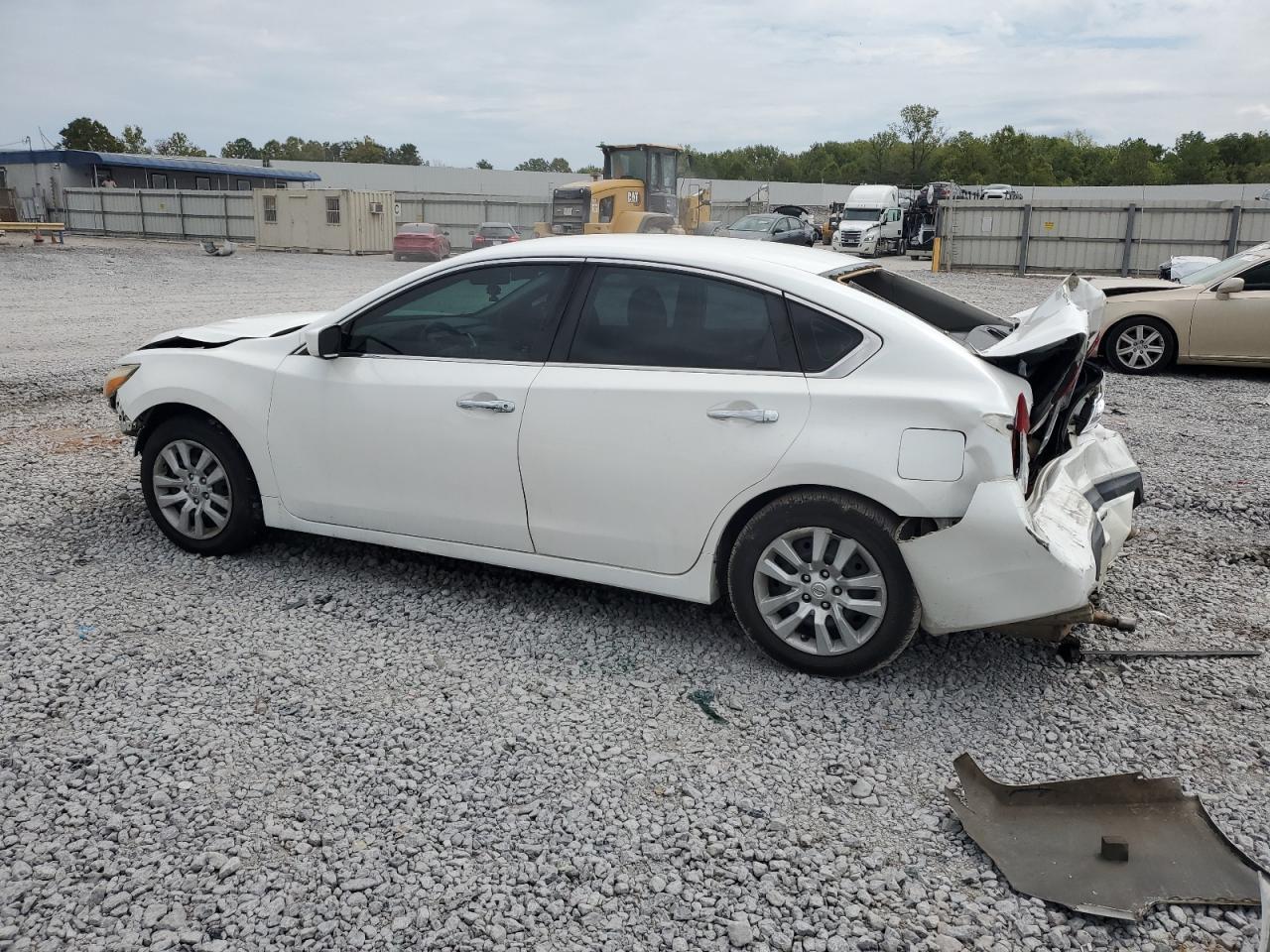 2017 Nissan Altima 2.5 - Фото 2