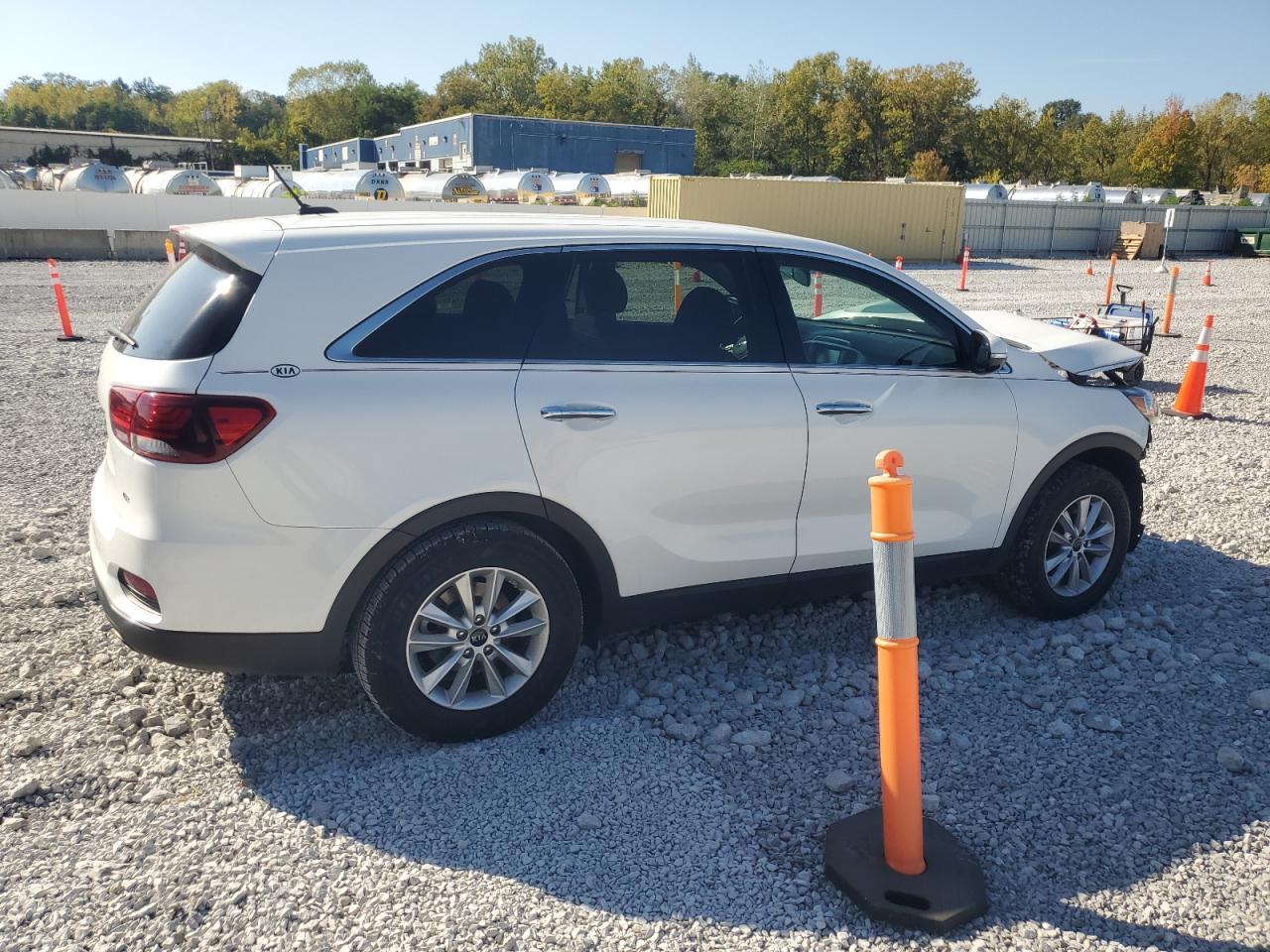 2020 Kia Sorento S - Фото 3