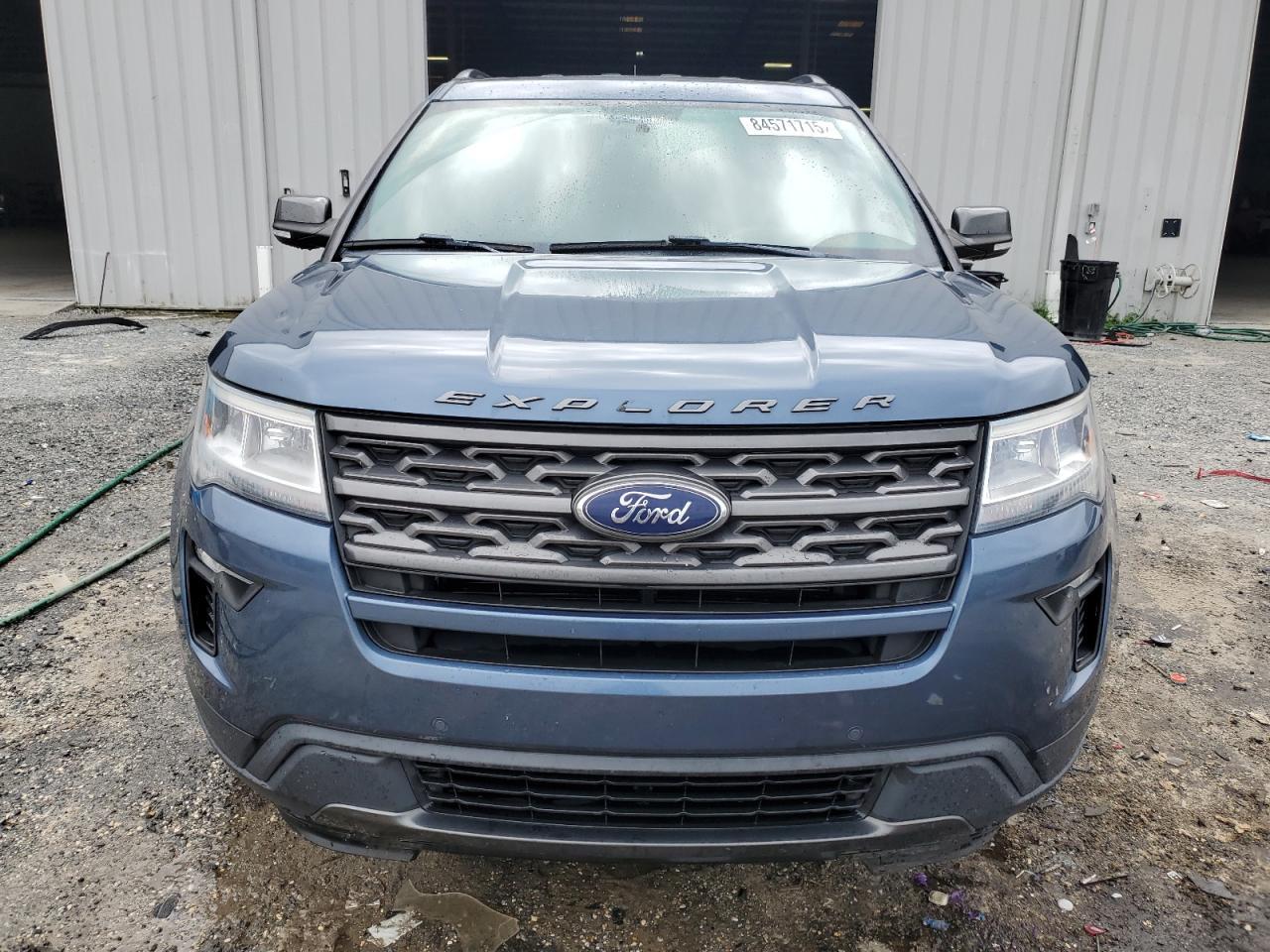 2018 Ford Explorer Xlt - Фото 5