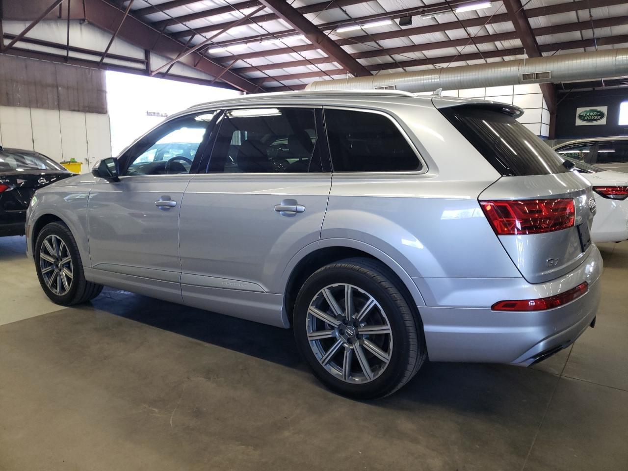 2017 Audi Q7 Premium Plus - Фото 2