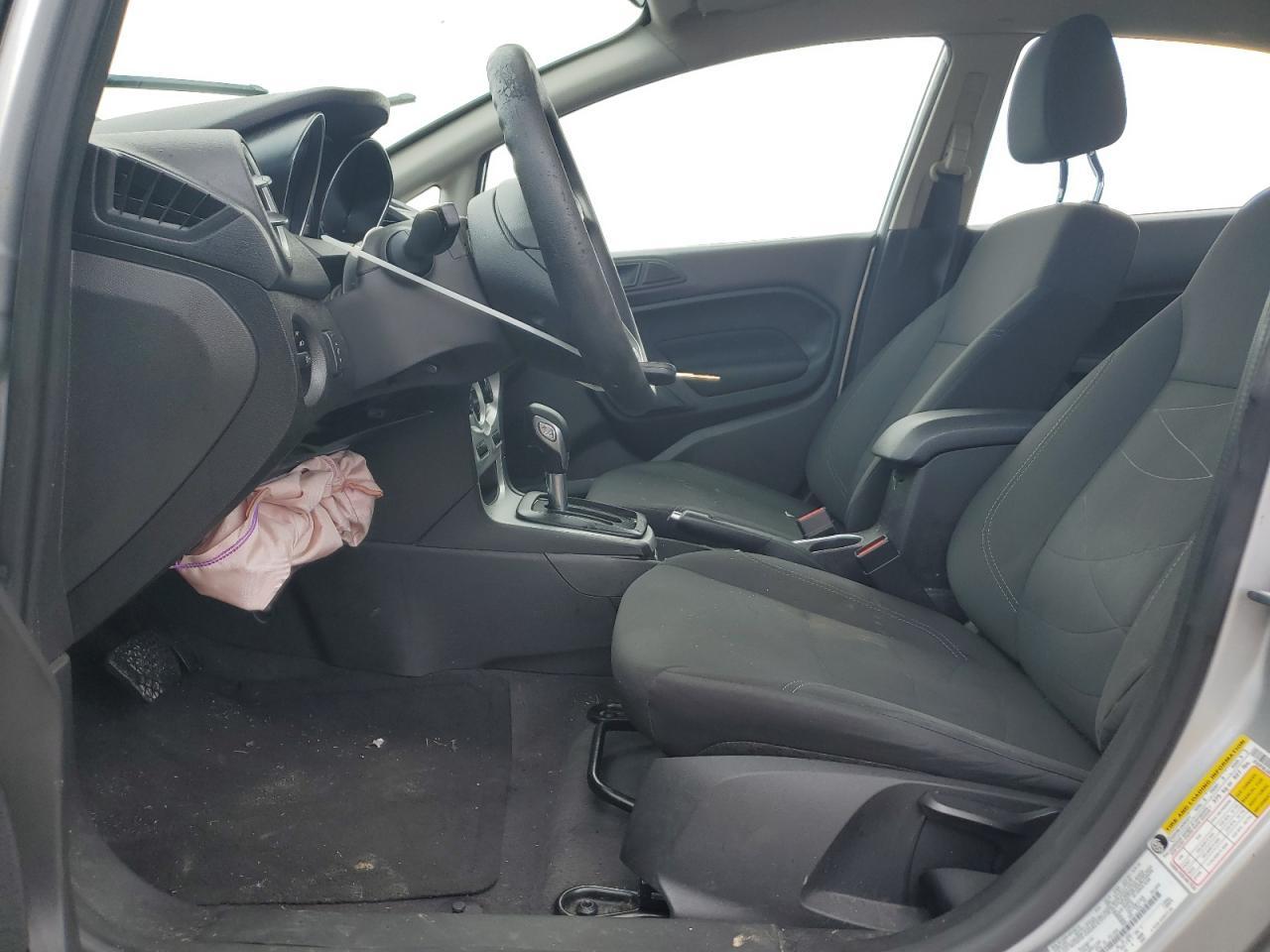 2019 Ford Fiesta Se - Фото 7
