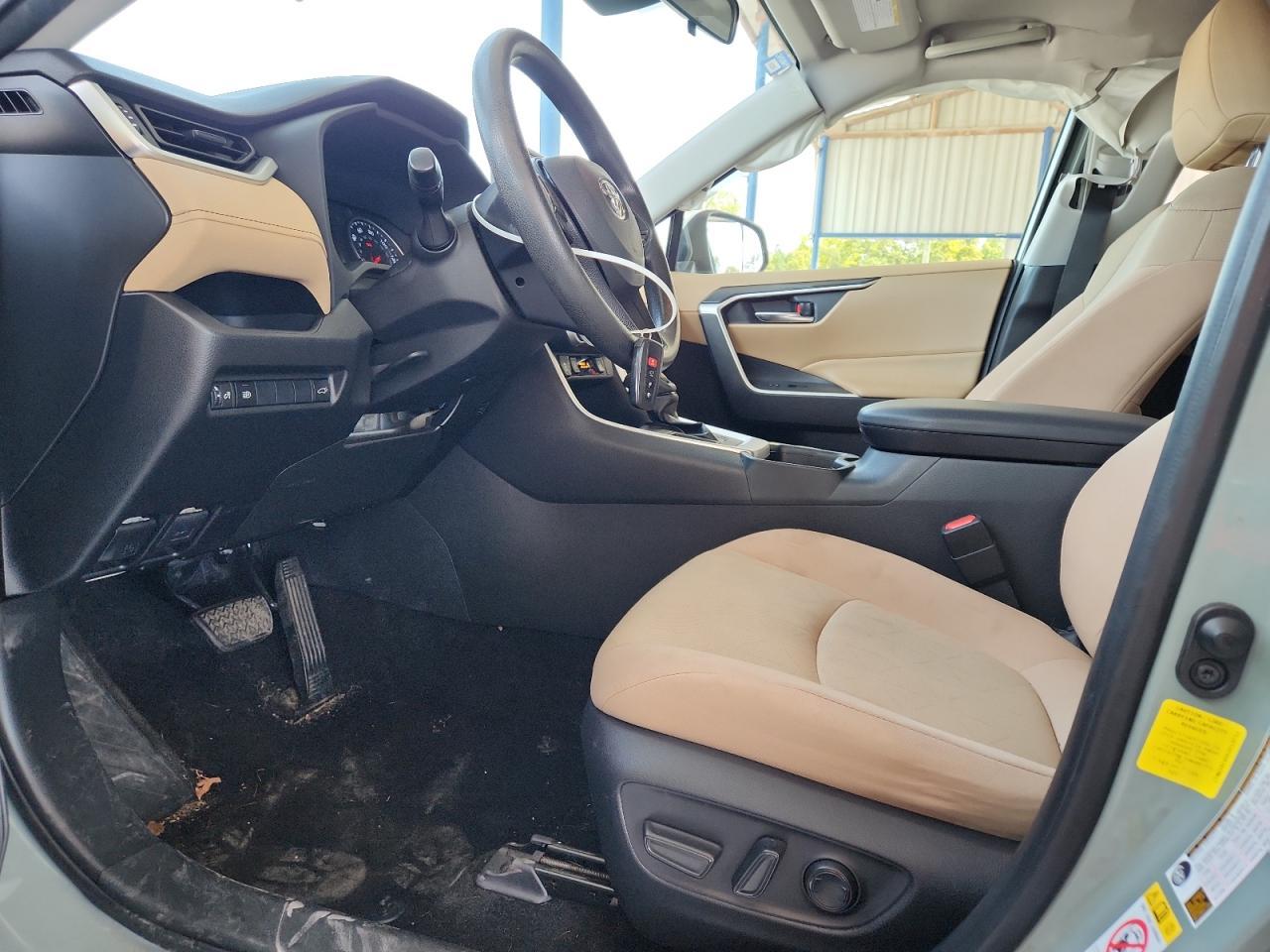 2019 Toyota Rav4 Xle - Image 7