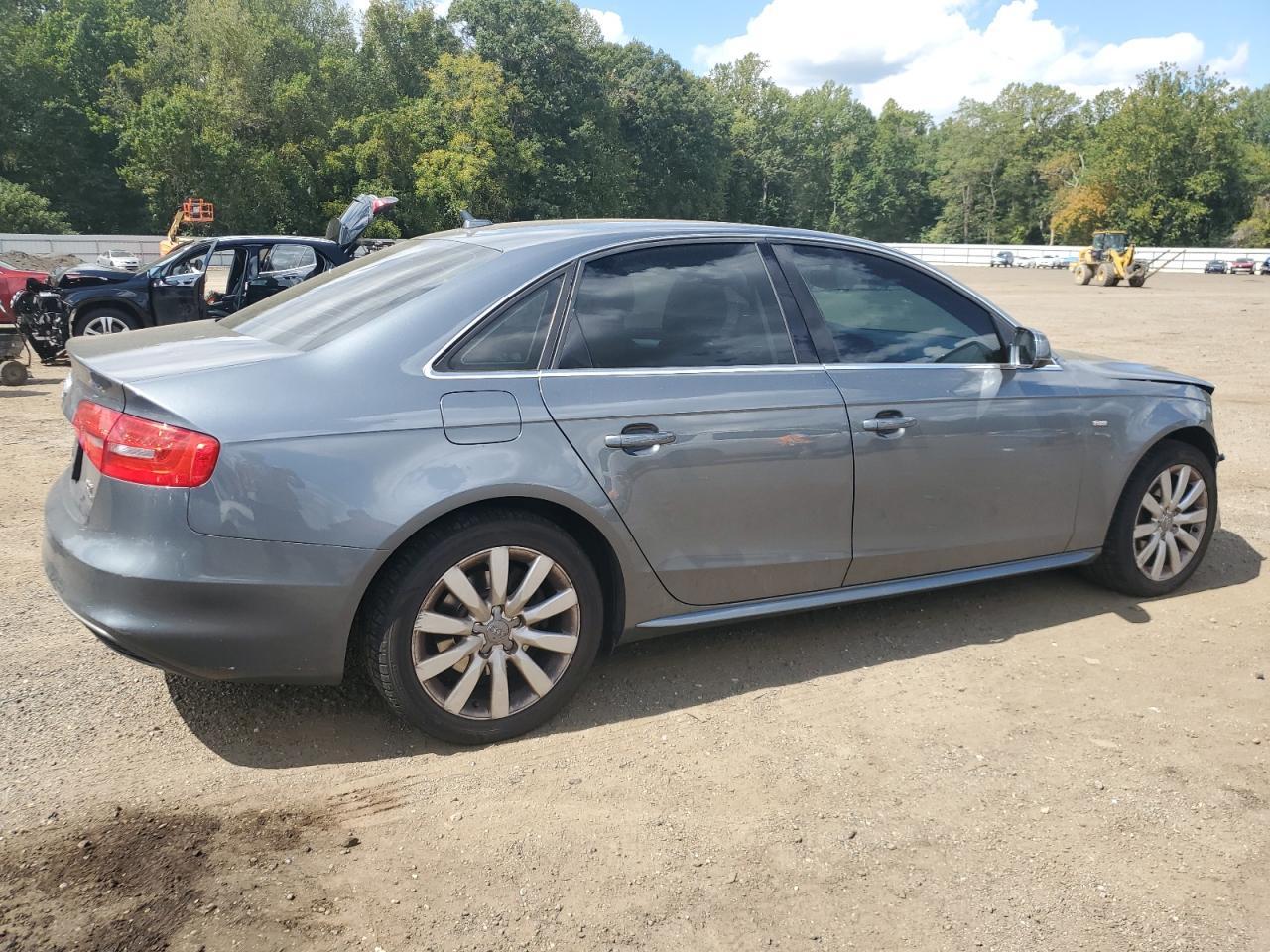 2015 Audi A4 Premium - Фото 3