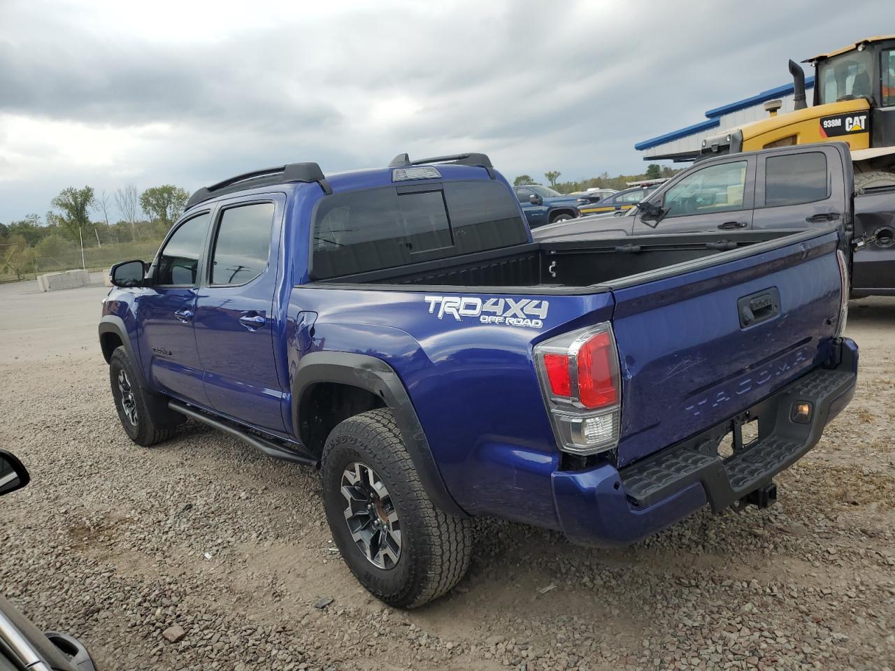 2022 Toyota Tacoma Double Cab - Фото 2