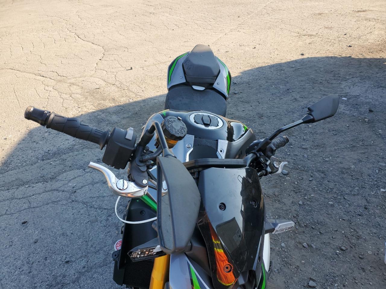 2025 Kawasaki Zr900 T - Фото 5