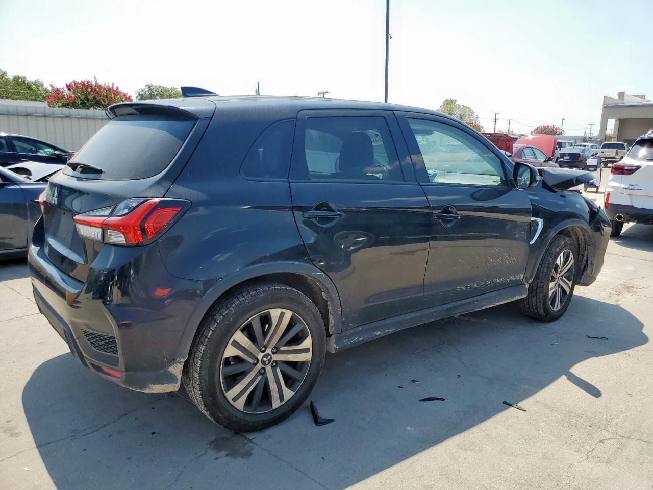 2021 Mitsubishi Outlander Sport Se - Image 3