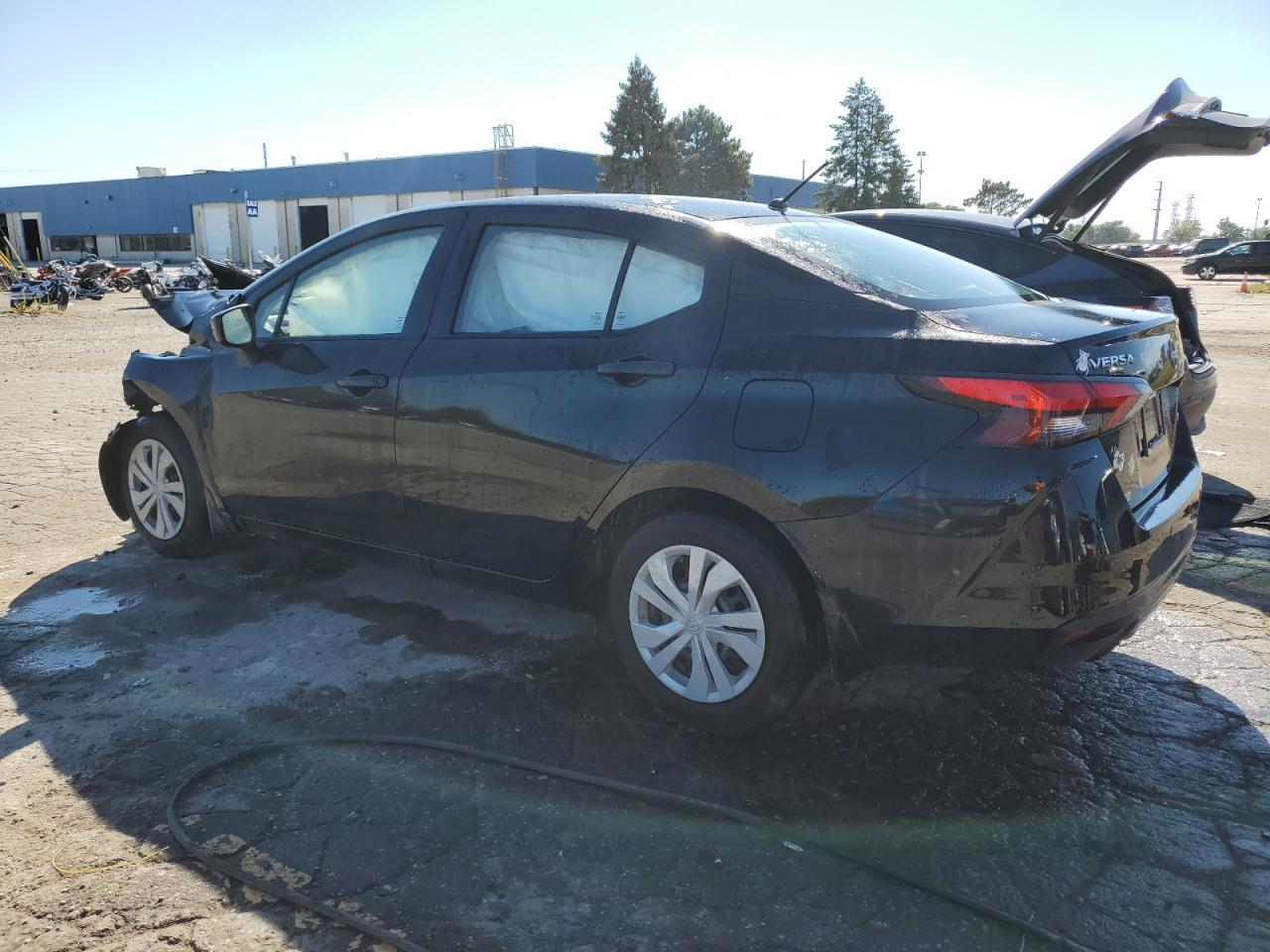 2025 Nissan Versa S - Фото 2