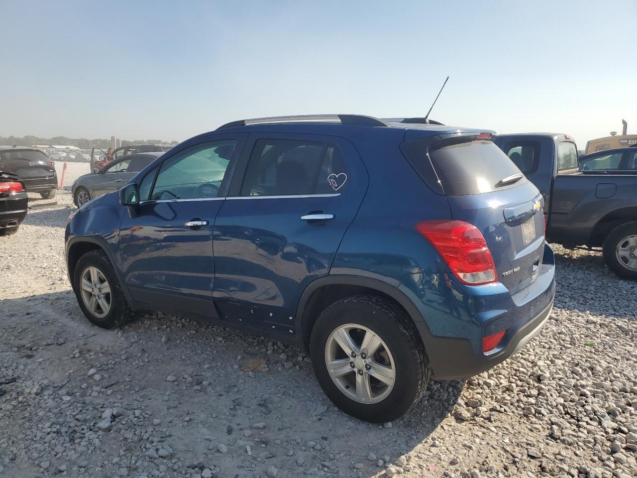 2020 Chevrolet Trax 1Lt - Фото 2