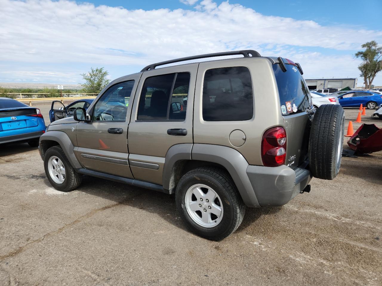 2007 Jeep Liberty Sport - Фото 2