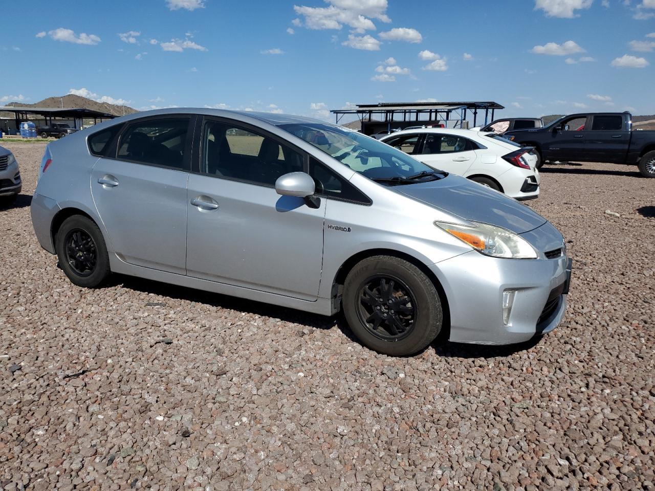 2014 Toyota Prius - Image 4