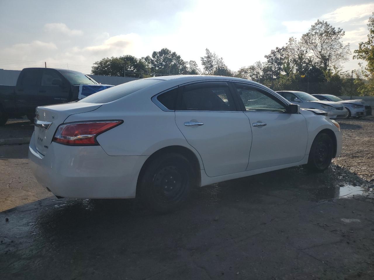 2014 Nissan Altima 2.5 - Фото 3