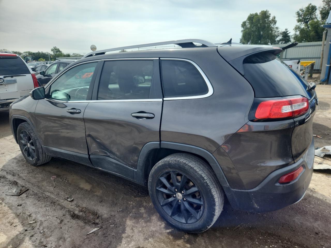 2014 Jeep Chereokee - Фото 2