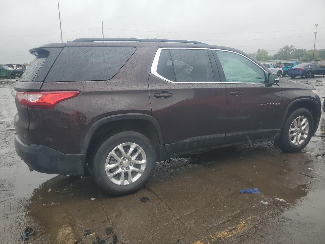 2020 Chevrolet Traverse Lt - Image 3