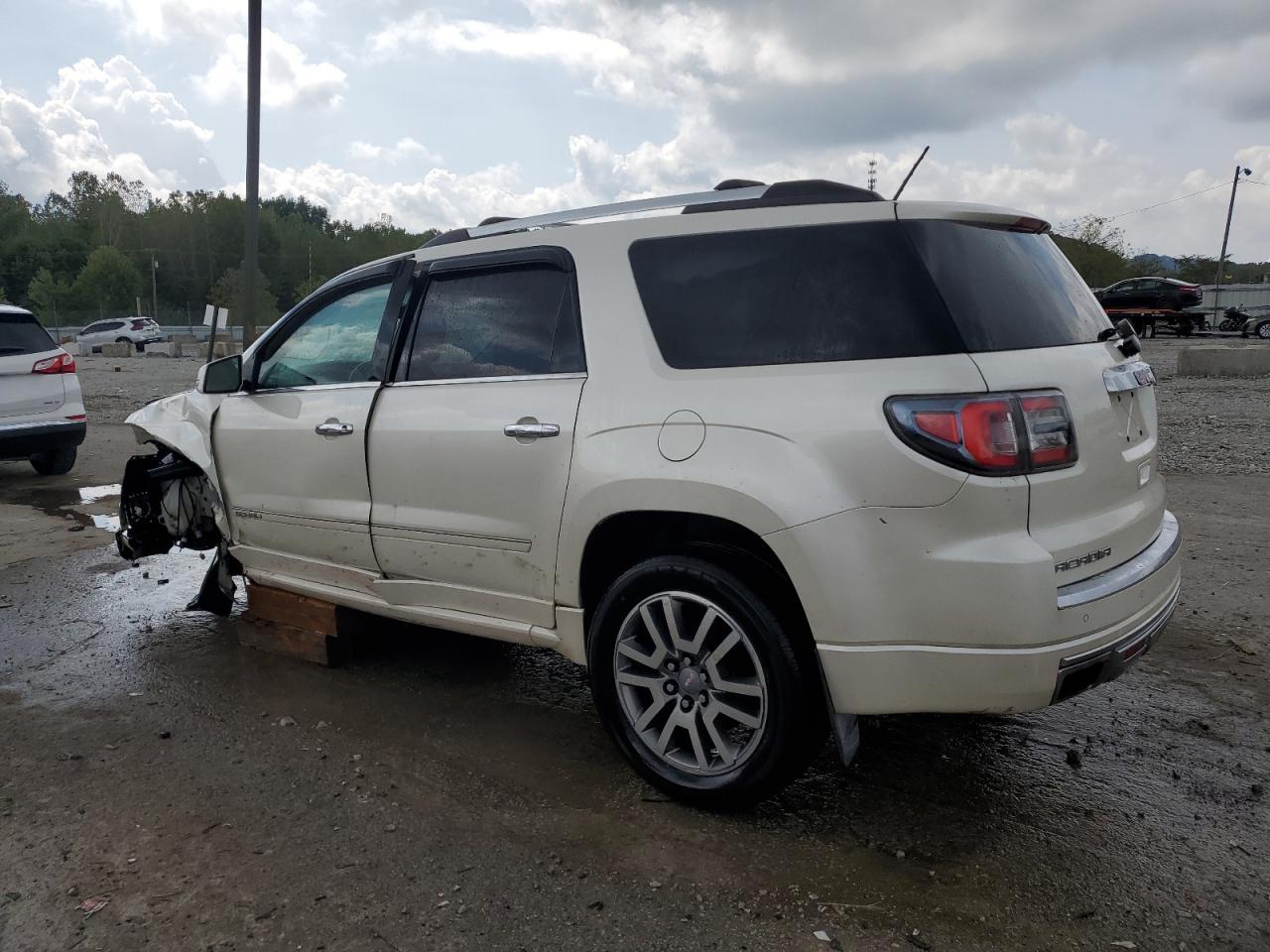 2014 GMC Acadia Denali - Фото 2
