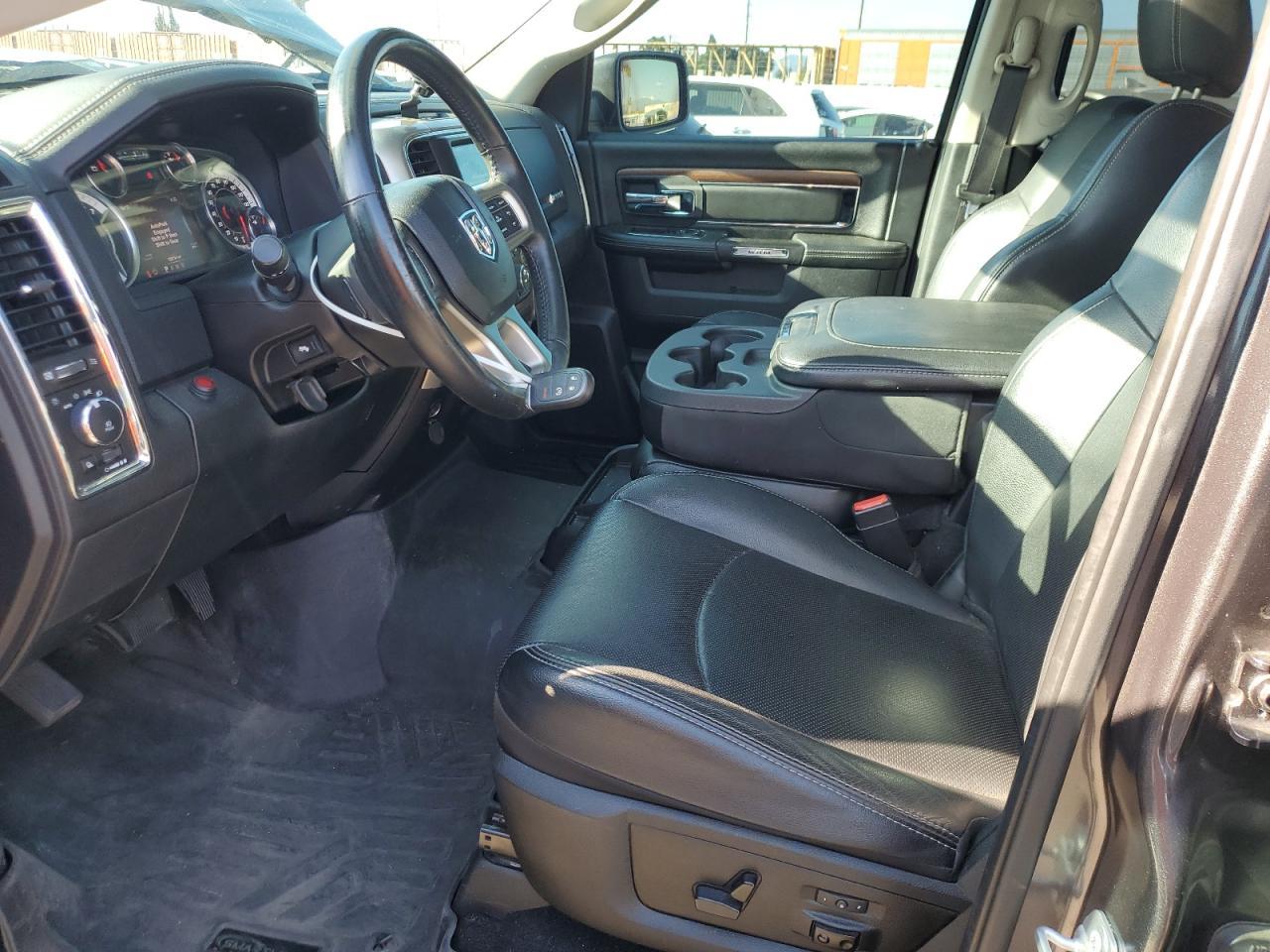 2017 Ram 1500 Laramie - Image 7