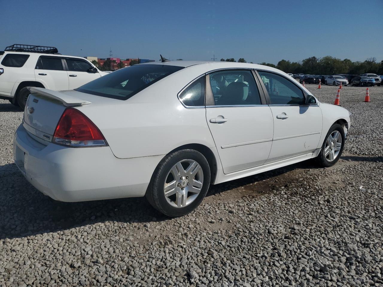 2013 Chevrolet Impala Lt - Image 3