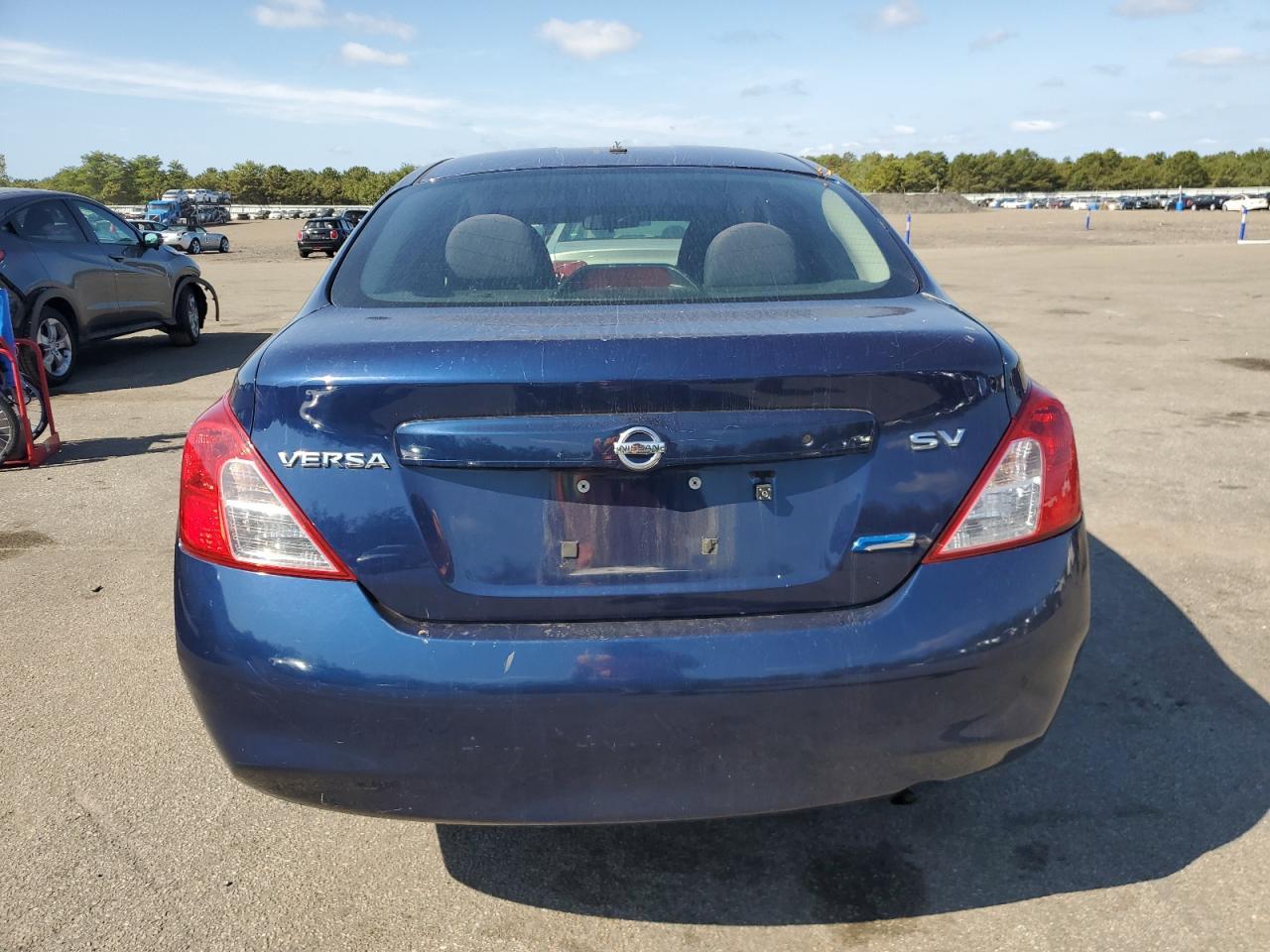 2012 Nissan Versa S - Image 6