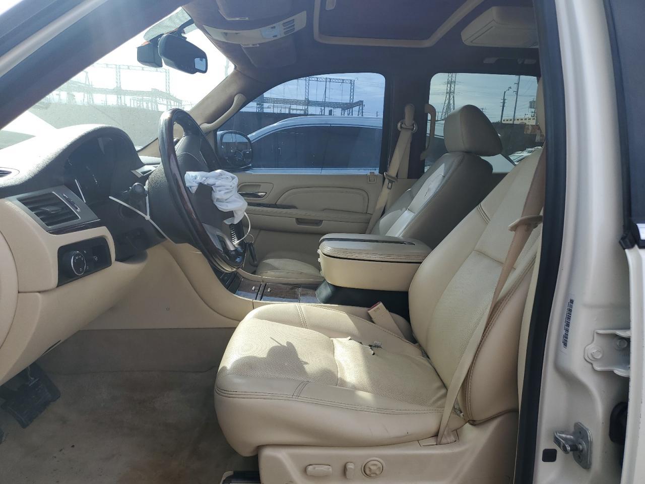 2008 Cadillac Escalade Luxury - Фото 7