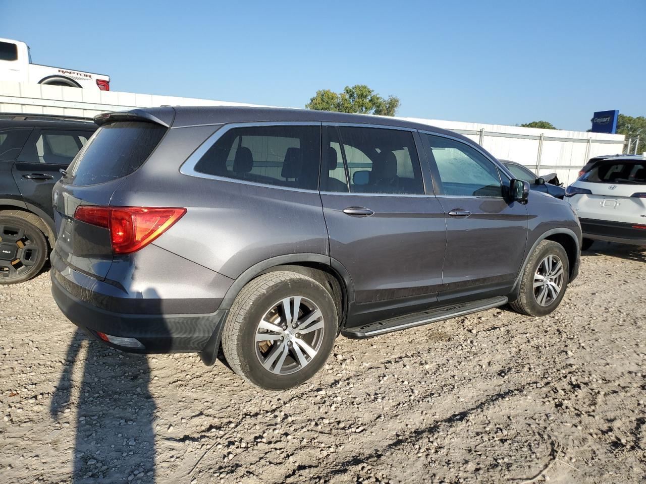 2018 Honda Pilot Exl - Image 3