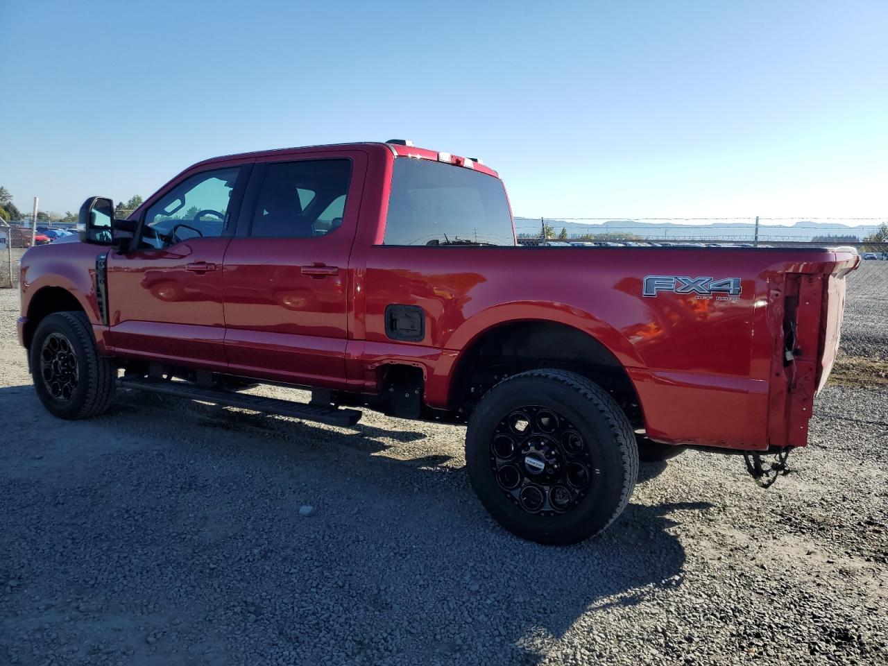 2024 Ford F250 Super Duty - Фото 2