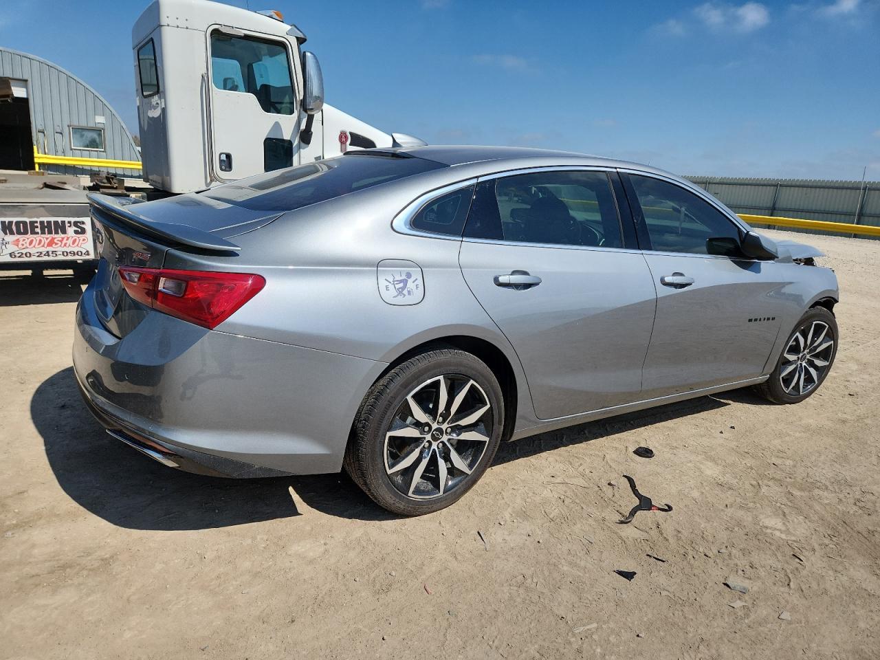 2025 Chevrolet Malibu Rs - Image 3