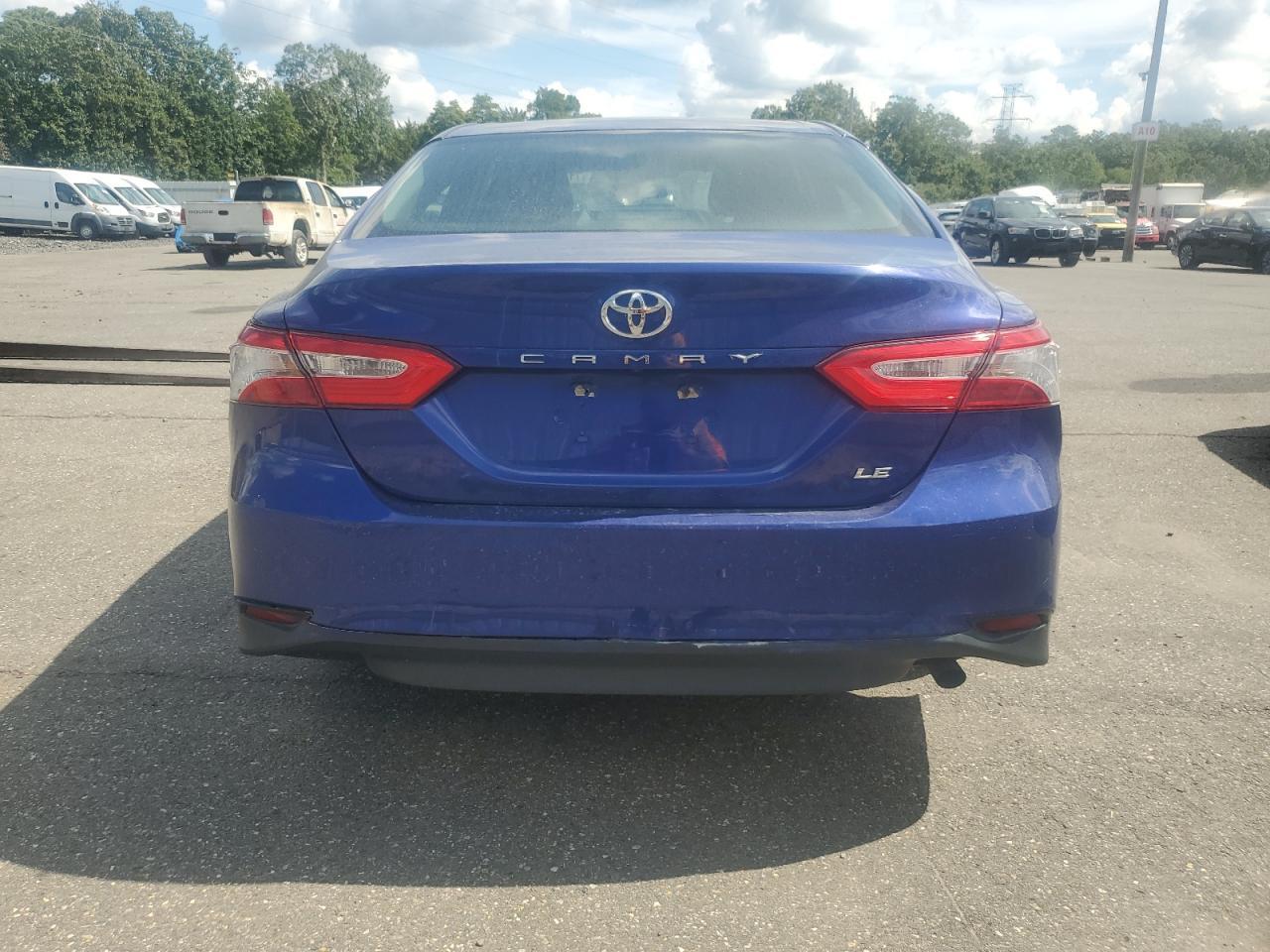 2018 Toyota Camry L - Фото 6