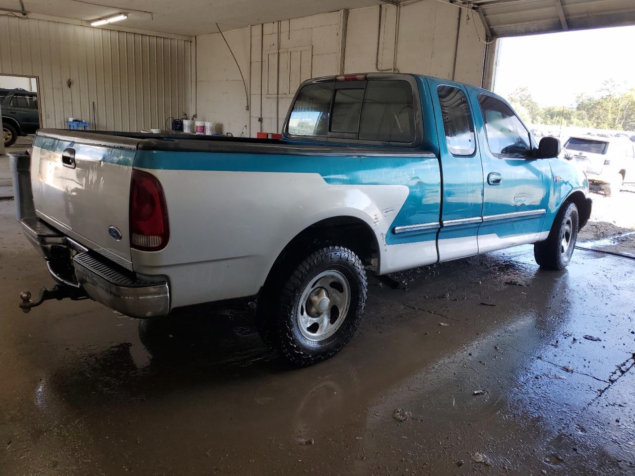 1997 Ford F150 - Image 3