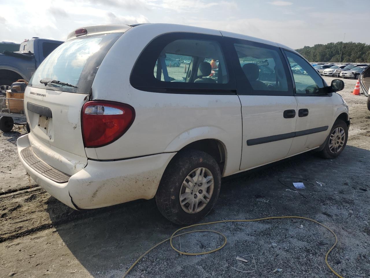 2006 Dodge Grand Caravan Se - Image 3