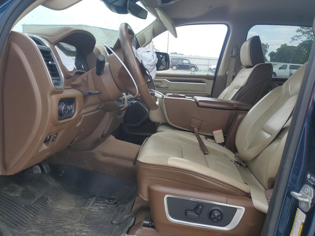 2021 Ram 1500 Laramie - Фото 7
