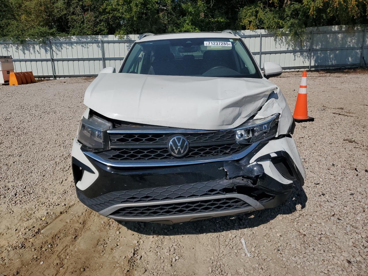 2023 Volkswagen Taos Se - Фото 5