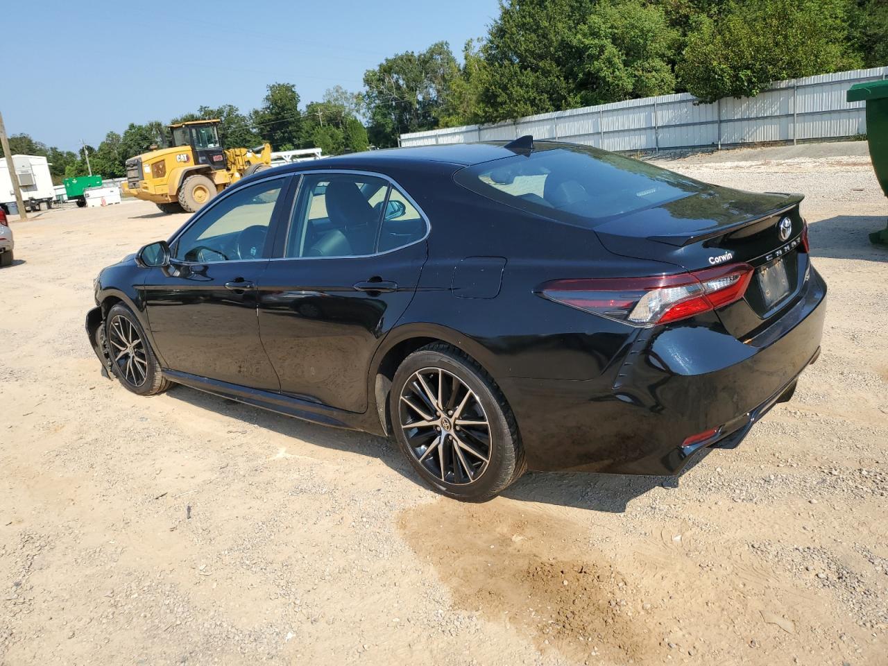 2021 Toyota Camry Se - Image 2