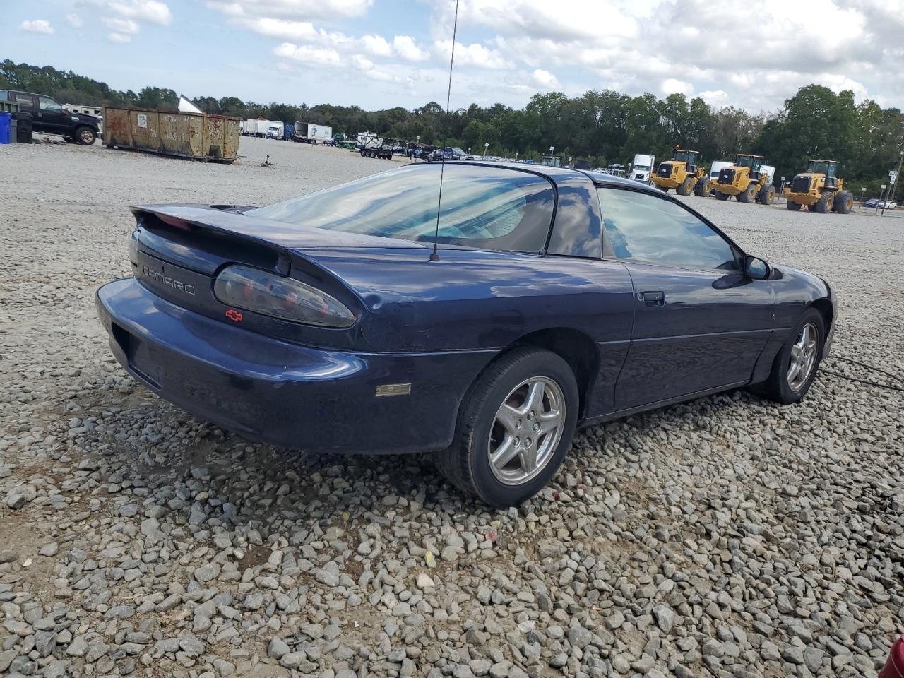 1998 Chevrolet Camaro Z28 - Фото 3