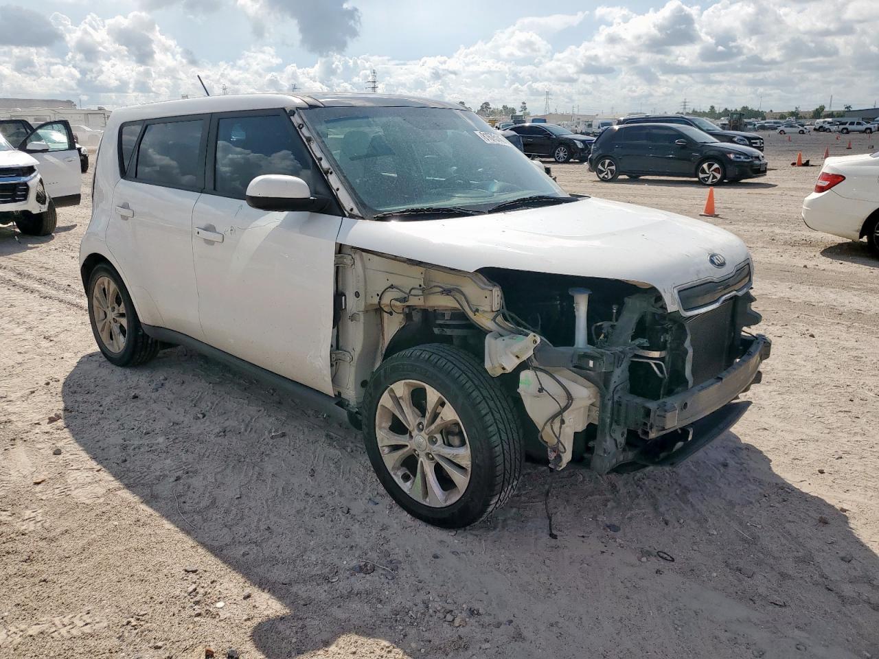 2016 Kia Soul + - Фото 4