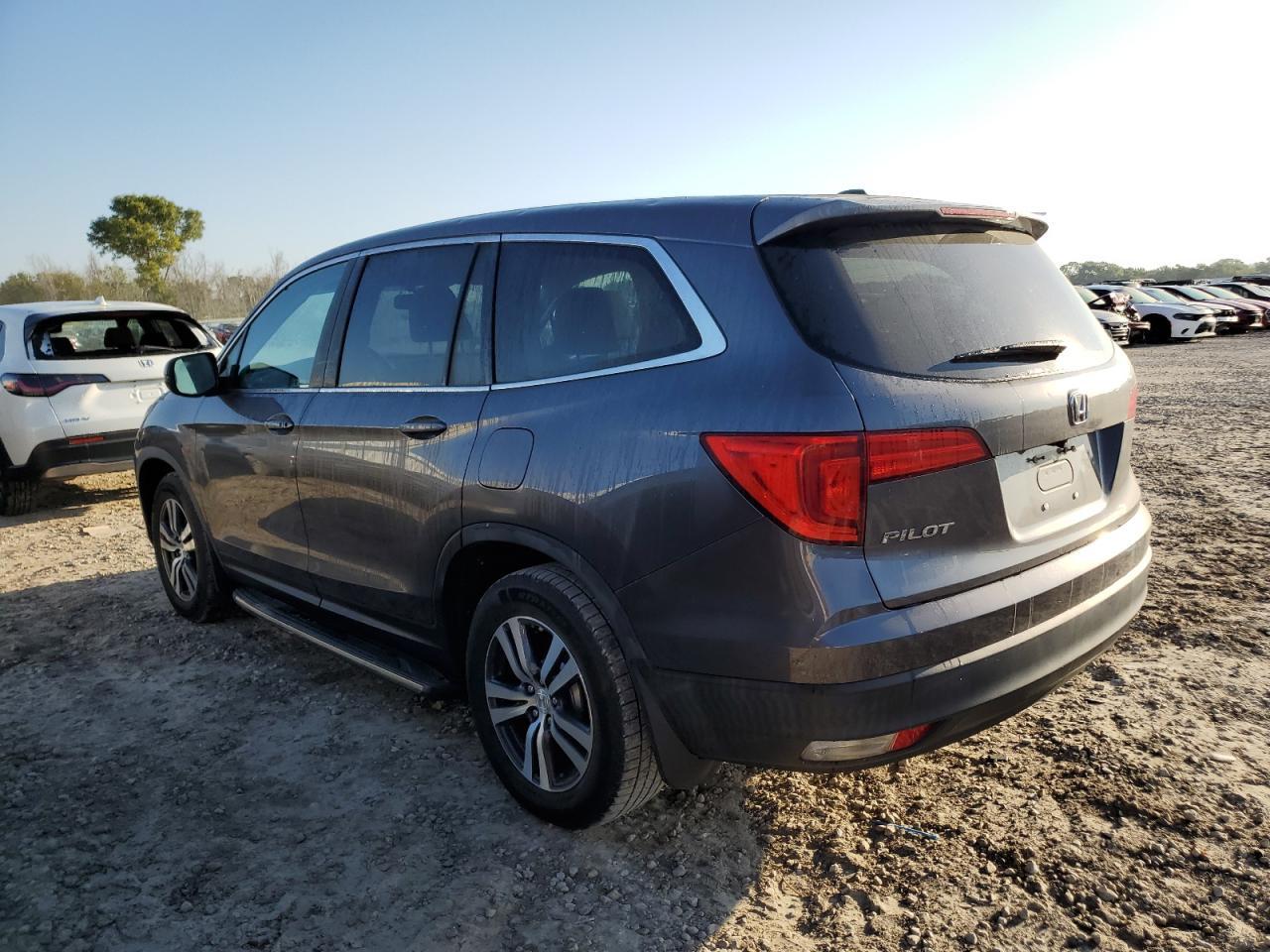 2018 Honda Pilot Exl - Image 2
