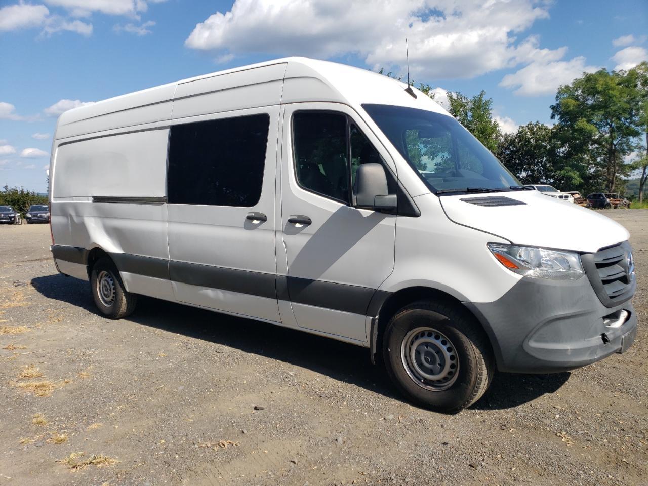 2019 Mercedes-Benz Sprinter 2500/3500 - Image 4