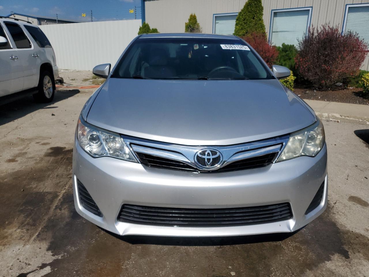 2012 Toyota Camry Base - Фото 5