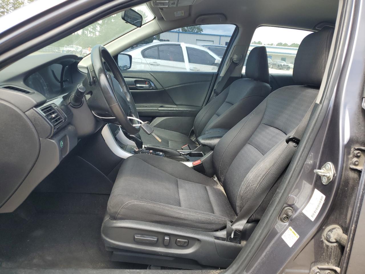 2015 Honda Accord Sport - Image 7